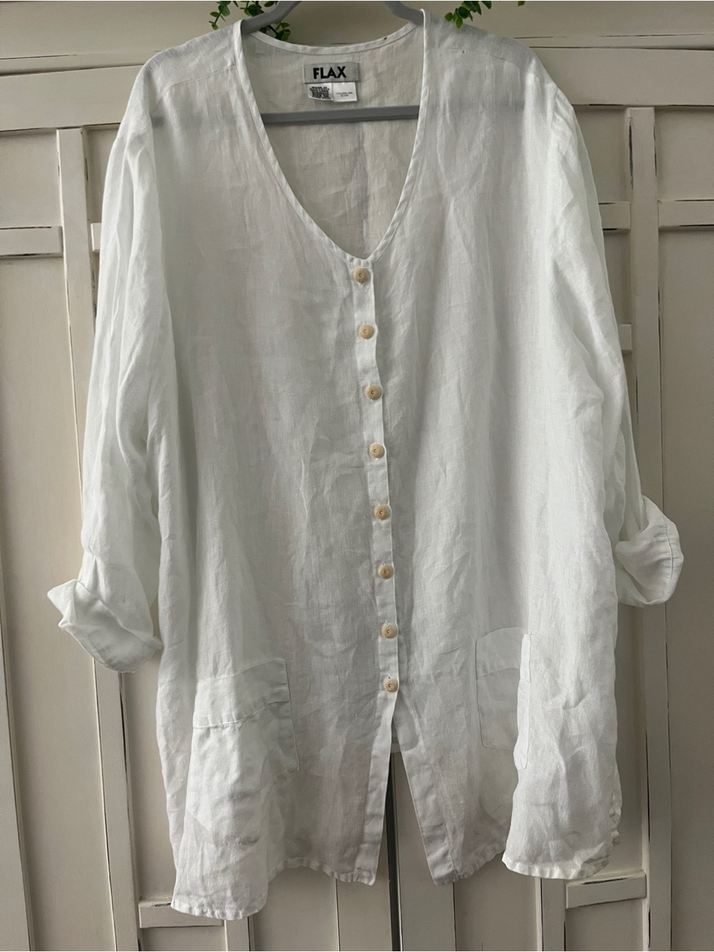 FLAX LINEN BUTTON DOWN V-NECKLINE LONG SLEEVES (Roll) TUNIC TOP 3G